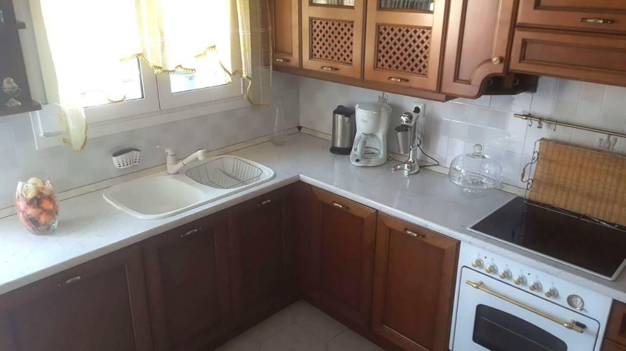 Irini'S Home Волос Экстерьер фото